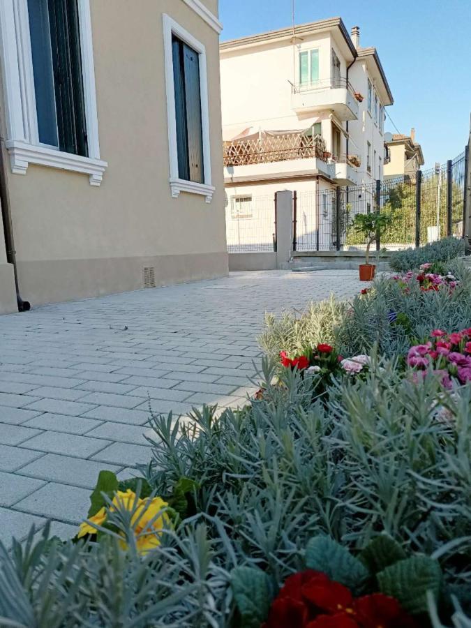 Arcobaleno Rooms Mestre-Venezia Luaran gambar